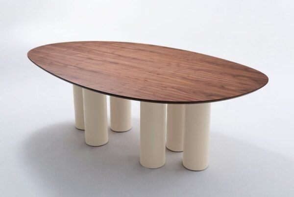 MESA DE JANTAR CAULA OVALADA